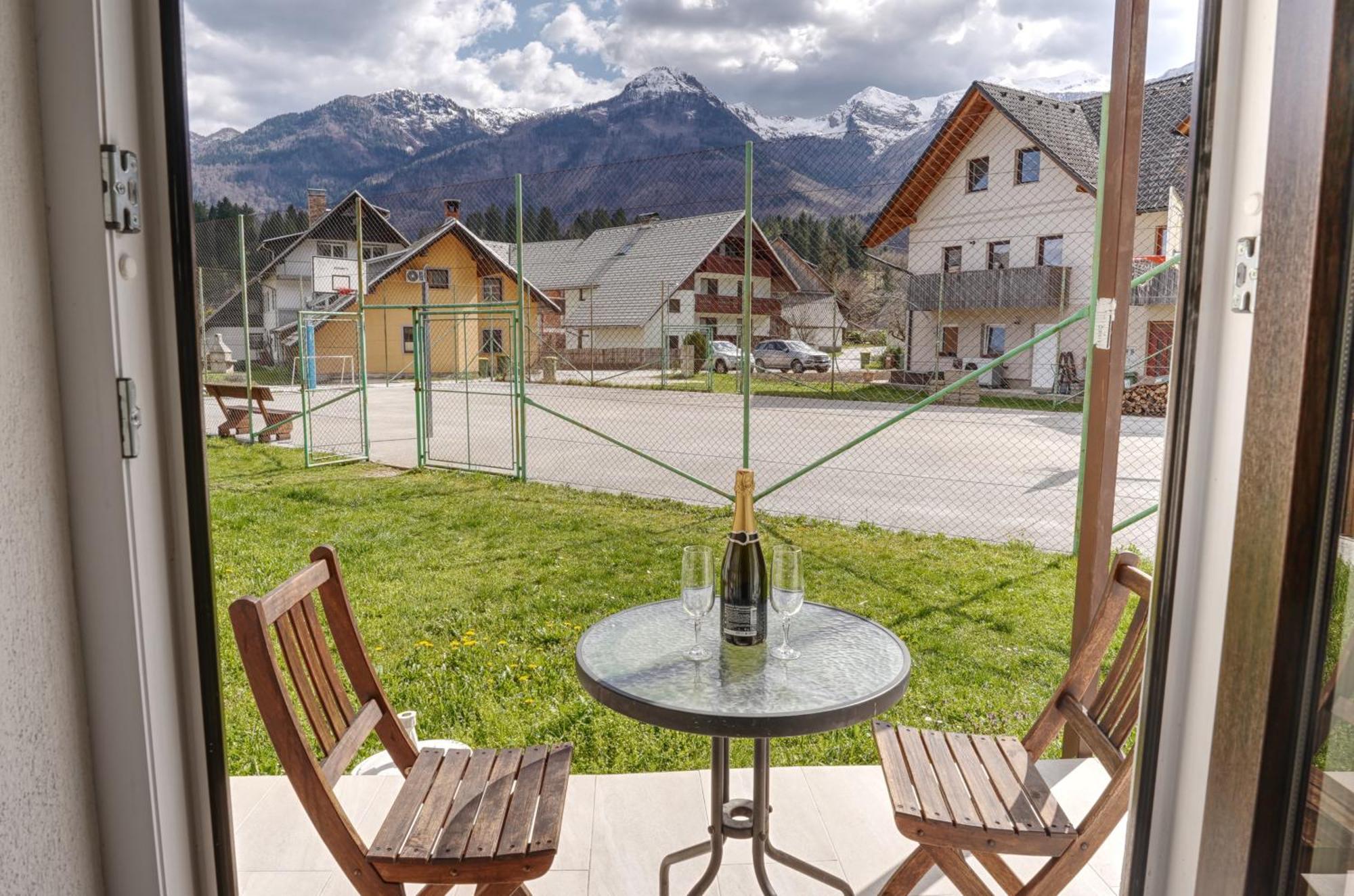 Apartma In Studio Jerca Ob Savi Bohinj Exteriör bild