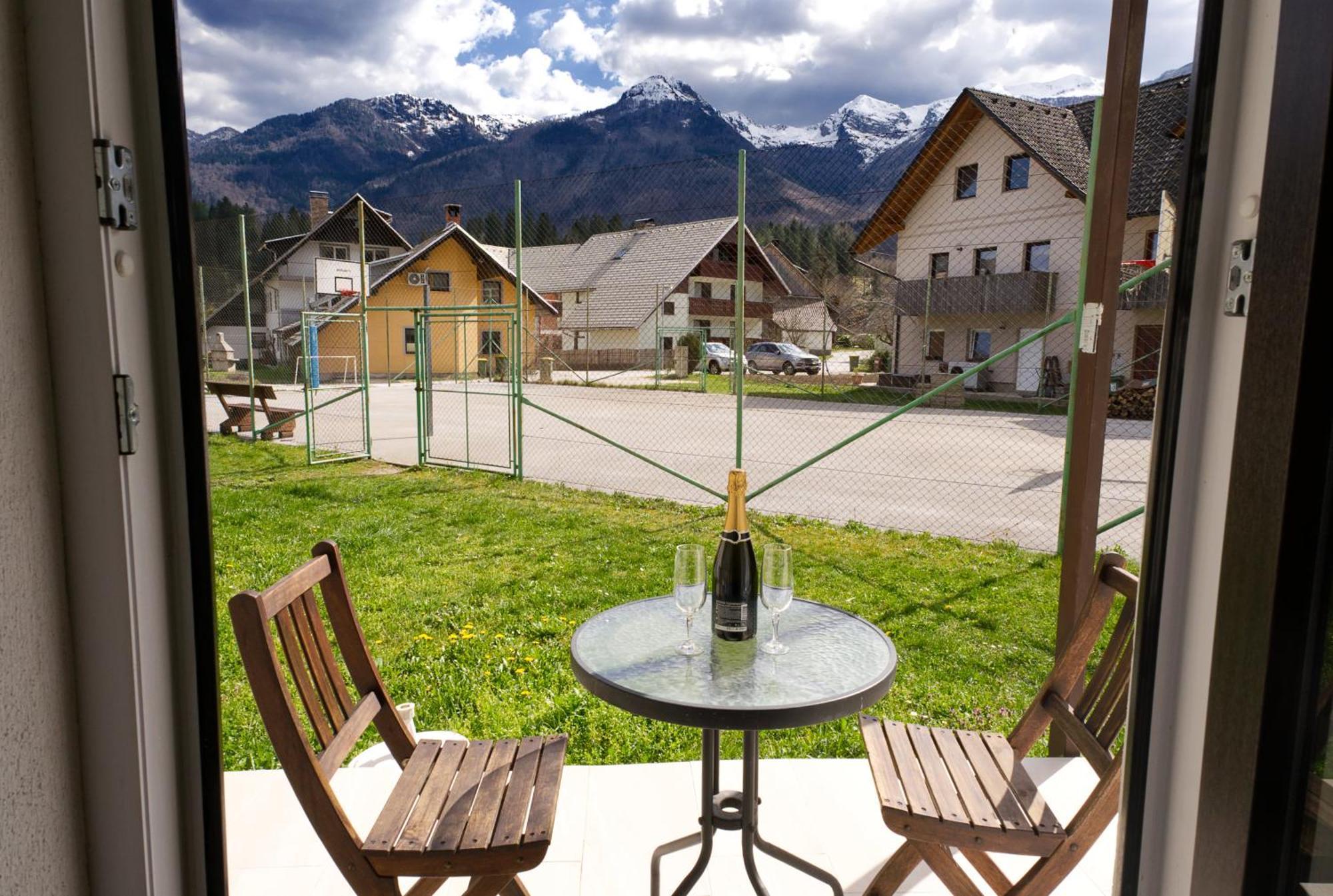 Apartma In Studio Jerca Ob Savi Bohinj Exteriör bild